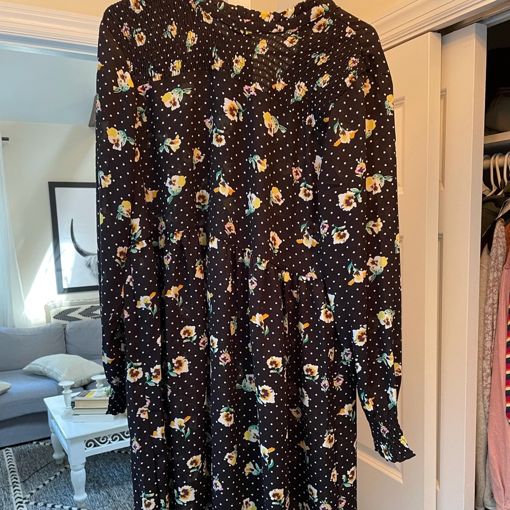 Floral smock dress.